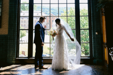Just Married: Caroline & Jason’s Wedding at Historic Hotel Bethlehem
