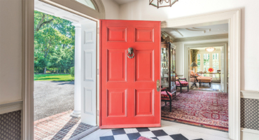Million-Dollar Market: 10 Lavish Homes for Sale