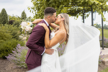 Just Married: Nikole & Rob’s Wedding at Folino Estate Winery
