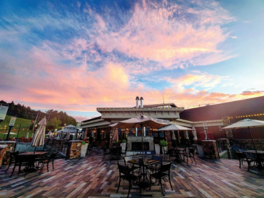 6 Local Spots to Enjoy Dinner with a View