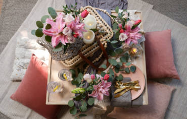 Create Your Own Luxury Picnic with Tips from Penn Picnics