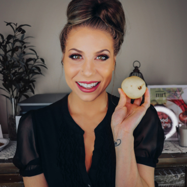 Learn How to Make Sustainable Life Choices with To Have and To Nourish